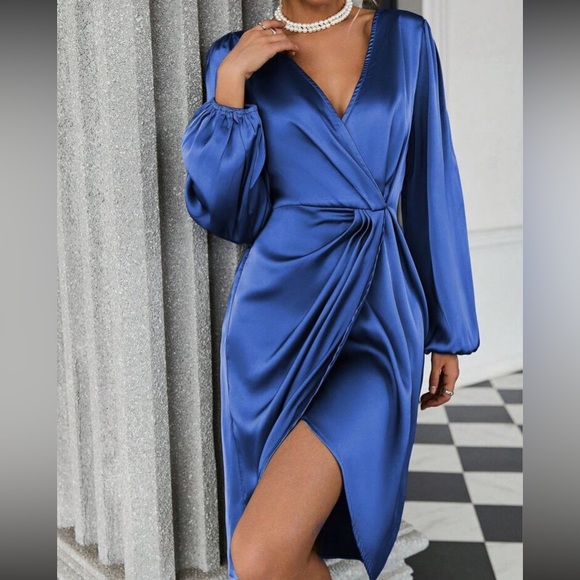 Luxe lantern sleeve wrap hem dress - Picture 8 of 16